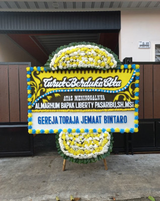 Papan Bunga Duka di Baru Ulu