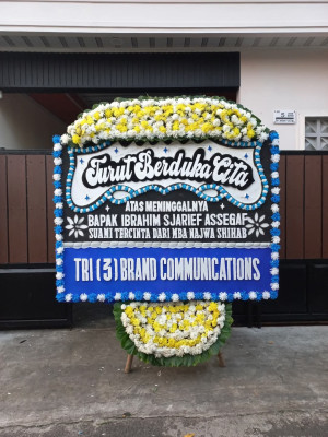 Papan Bunga Duka di Baru Ulu